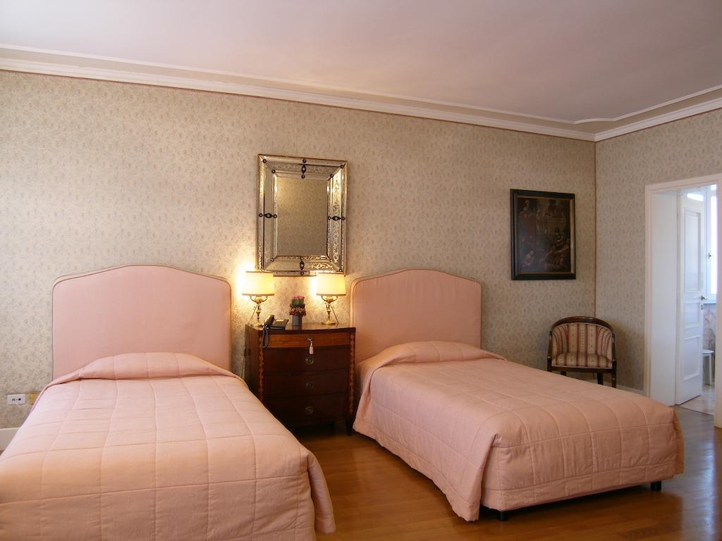 Villa Ca' Del Borgo Lido de Venecia Habitación foto